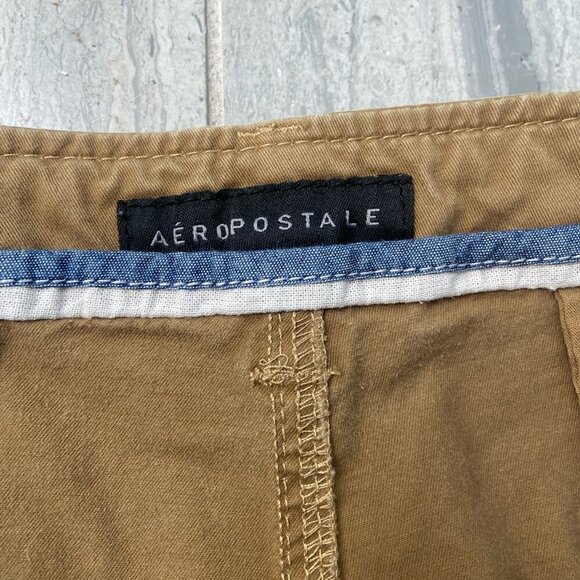 Aeropostale Flat-Front Chino Shorts Classic Fit Dark Khaki Size 38 - Picture 2 of 7